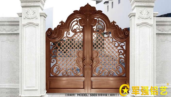 鋁藝別墅庭院門和鐵藝別墅庭院門的優(yōu)勢PK 鋁藝別墅庭院門和鐵藝別墅庭院門的優(yōu)勢PK